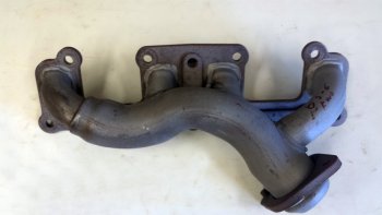 1985 1986 CADILLAC DEVILLE FWD EXHAUST MANIFOLD LEFT